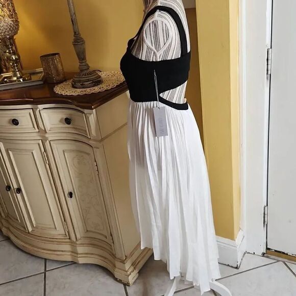 Jennifer Lopez hi low pleated open back black & white dress women's Medi… - Picture 2 of 11
